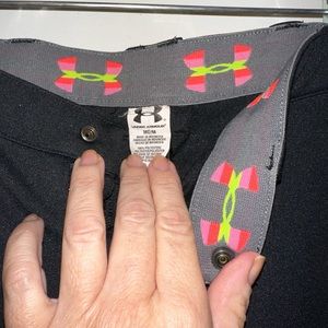 Under armor softball soccer workout capri pants shorts